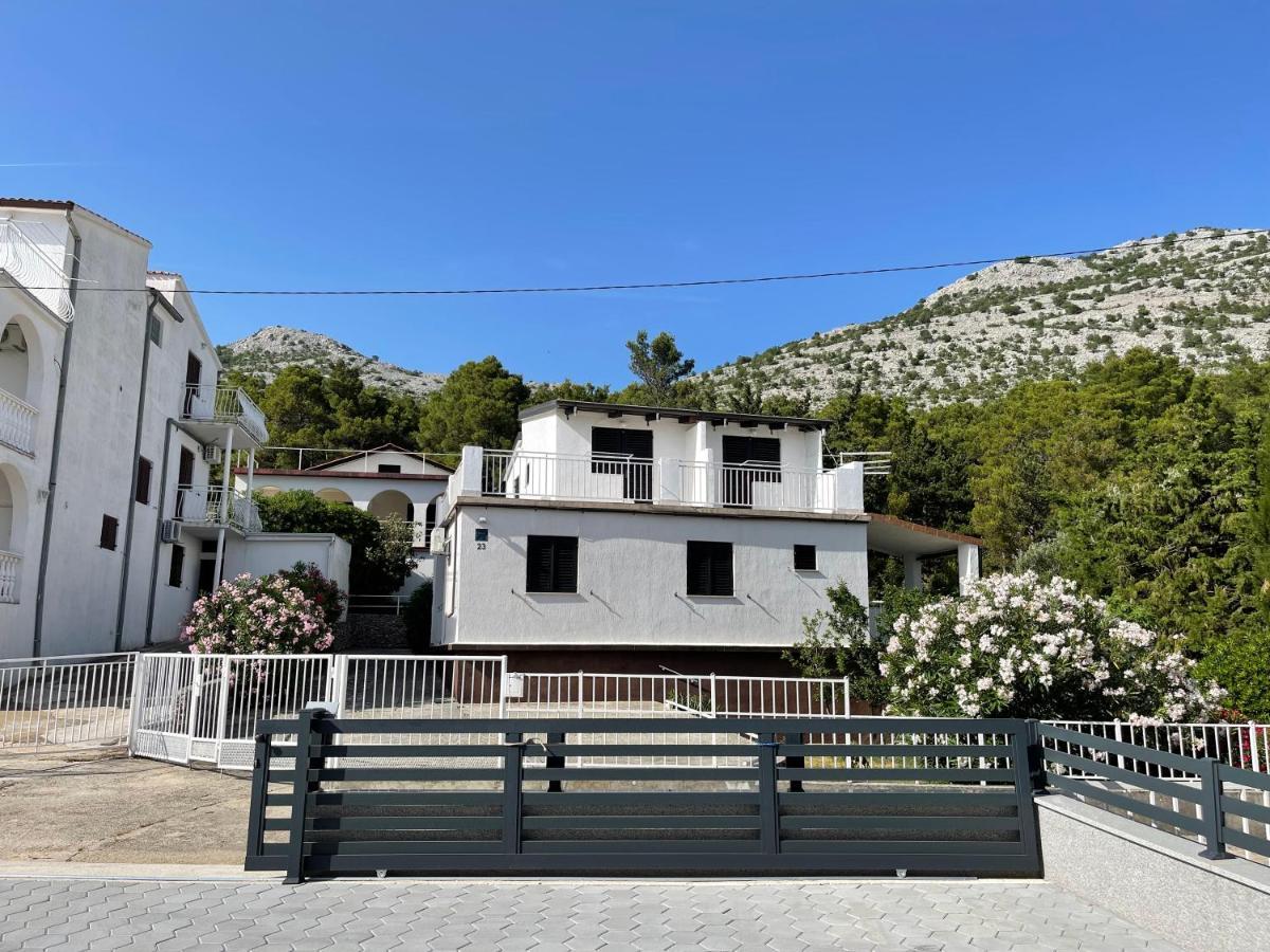 Apartmani Ficurin Starigrad Paklenica Dış mekan fotoğraf
