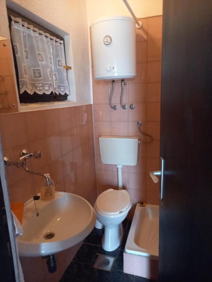 Apartmani Ficurin Starigrad Paklenica Dış mekan fotoğraf