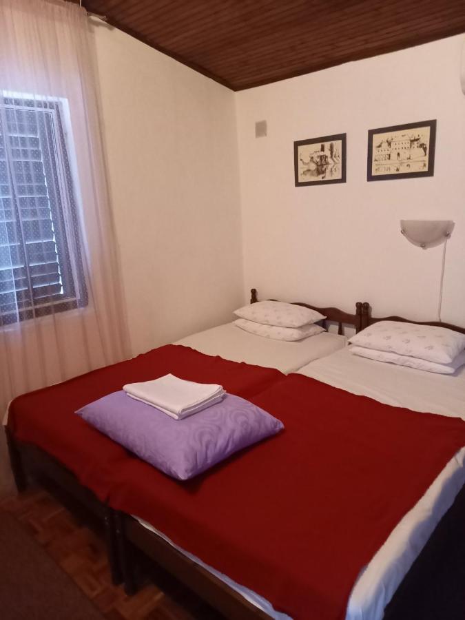 Apartmani Ficurin Starigrad Paklenica Dış mekan fotoğraf