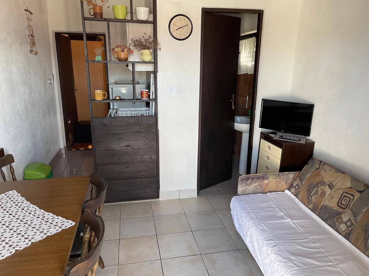 Apartmani Ficurin Starigrad Paklenica Dış mekan fotoğraf
