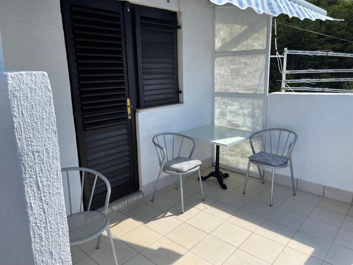 Apartmani Ficurin Starigrad Paklenica Dış mekan fotoğraf